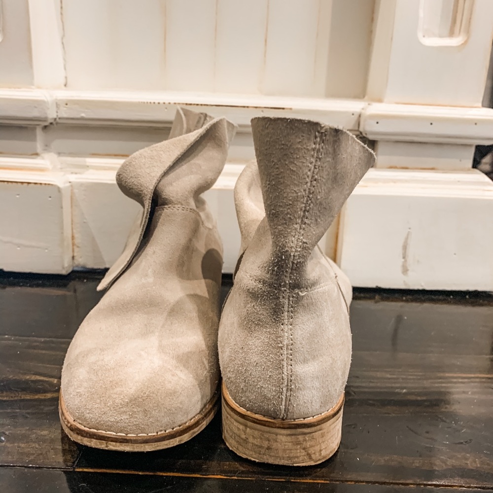 Dee Keller Chelsea Bootie